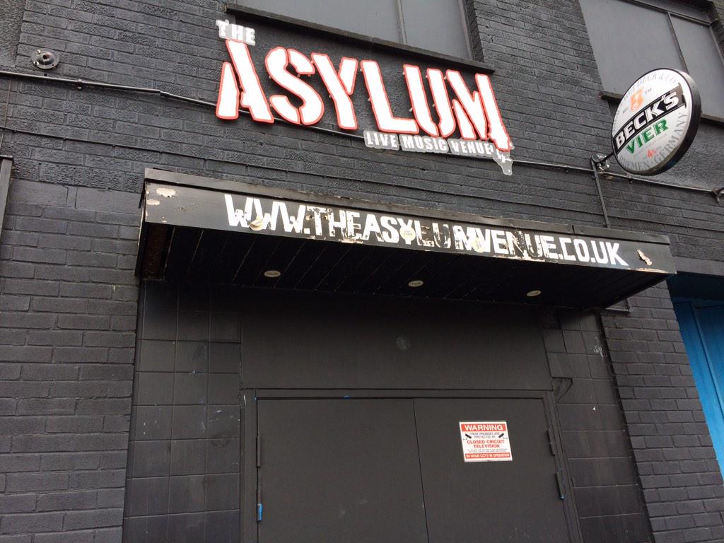 KICKFIST's tweet photo. Are you ready Birmingham?! @TheAsylumVenue TONIGHT! @MordredBand @SEETHINGAKIRA and @KICKFIST live! http://t.co/HMGSdWH9Xs