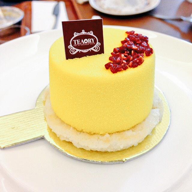 Gaemtaehyung's tweet photo. ร้าน #TEAORY บางแสน ข้างห้างแหลมทอง ราคาเเพงอยู่ แต่เราได้โปร1แถม1 สั่งแหลกกก #อร่อยไปแดก http://t.co/wJRDxPrZjl