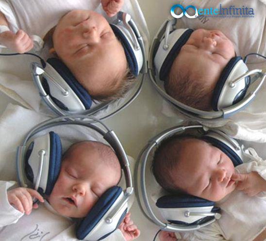 Menteinf's tweet image. Si un bebé está costumbrado a escuchar música, su desarrollo intelectual y creativo será mayor.  
#TipsParaMamás