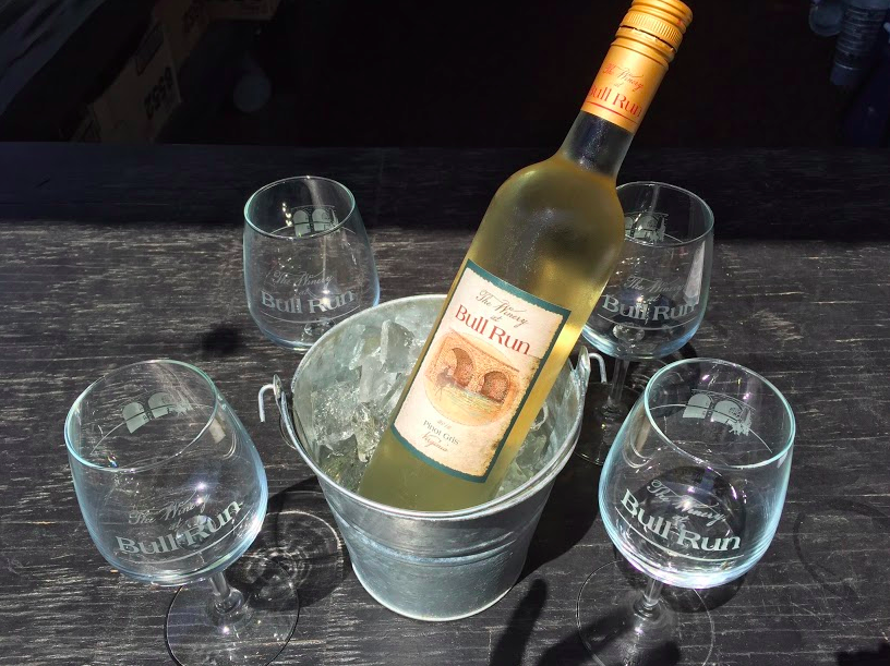 MHWestfields's tweet photo. Spend your Wednesday afternoon at The Winery at Bull Run right down the road from #WestfieldsMarriott. #HumpDay http://t.co/ELH7GQd22j