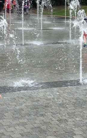 trythisactivity's tweet image. Water sprinklers at #Stamfordpark #suchfun