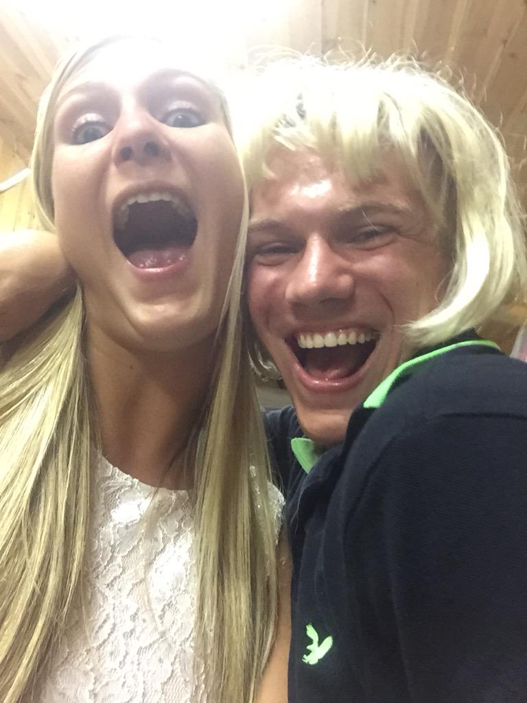 KWintz27's tweet photo. #wcw #paula 💗 http://t.co/yvoeMBcZUf