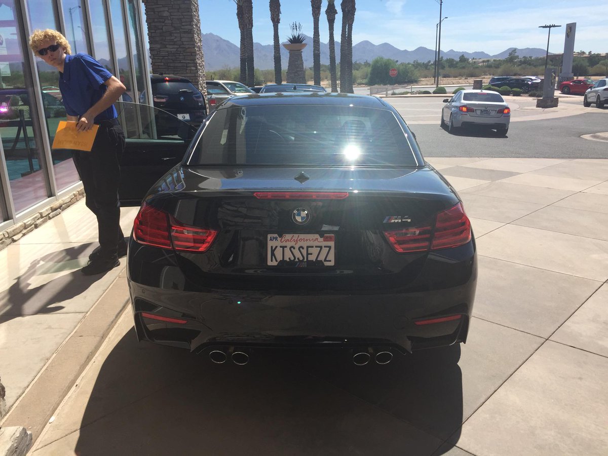 Melanyb12's tweet photo. Why hello there!!! Ready to open you up! #m4 #m4power (@ BMW North Scottsdale - @bmwns) https://t.co/P0VdW2QaN4 http://t.co/nJHmbw2GYF