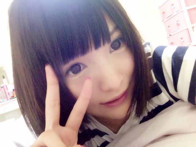 結局ひきこもりやった(&acute;・&forall;・｀)  無印のTシャツさいこー(`･&omega;･&acute;) http://t.co/ZXktqw6UjQ
