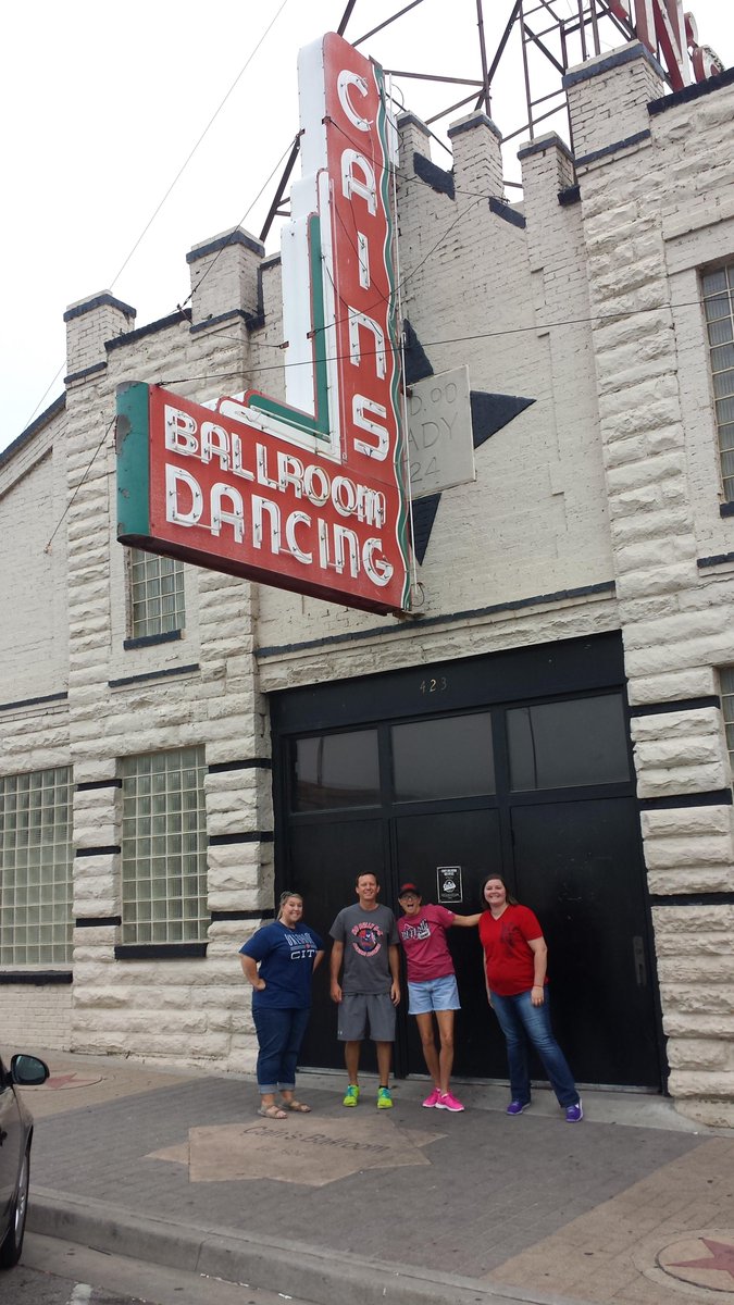 NMS_Principals's tweet photo. 1st stop of NMS Amazing Race - Historic @CainsBallroom http://t.co/yq5B2JzHx0