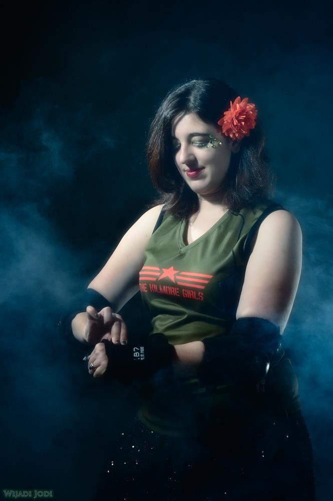 medhistree's tweet photo. I'm the founder of a tech startup and coach mens' roller derby.  #ILookLikeAnEngineer http://t.co/JJOwwngsNe