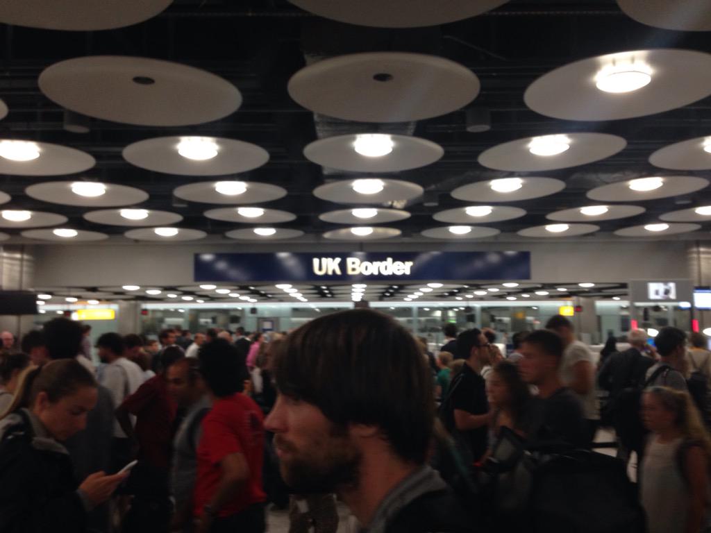 samandjos's tweet photo. Hurry up passport control we have drinks to deliver http://t.co/KLnNYeF5hh