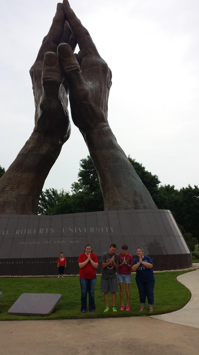 NMS_Principals's tweet photo. Visited Two of Tulsa's iconic landmarks! #IAmtheDifference! ......... http://t.co/HivvX4Vcer