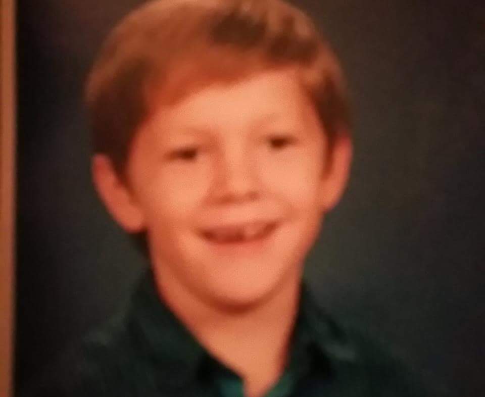 Roto23's tweet photo. Little me, #blurry http://t.co/ko5KGh2aDw