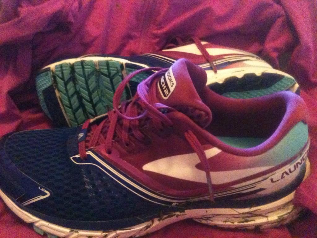 sibs_007's tweet photo. Took these bad boy Launch's for a spin round the park...not so new now! @BrooksrunningIE @brooksrunning #RunHappy http://t.co/FpXgHAK4MT