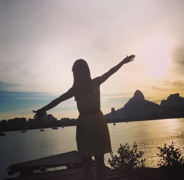 modacultcom's tweet photo. O post de hoje tem um texto lindo da Luiza Christtal ♥ #mundodechristtal
http://t.co/OGeSzBO6wM http://t.co/ecMspyJQeE