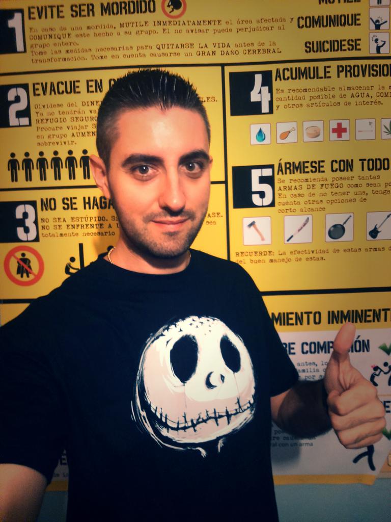 snakispro's tweet photo. Gracias @PamplingNews ya tengo mi camiseta, esta es la elegida!! #Pampling10K http://t.co/QBLk7ICuHq