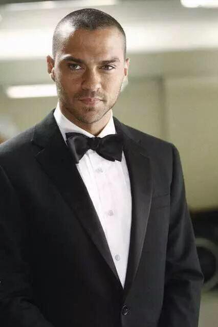 Wishing a happy birthday to my favorite surgeon, Dr. Jackson Avery aka the actual love of my life Jesse Williams 