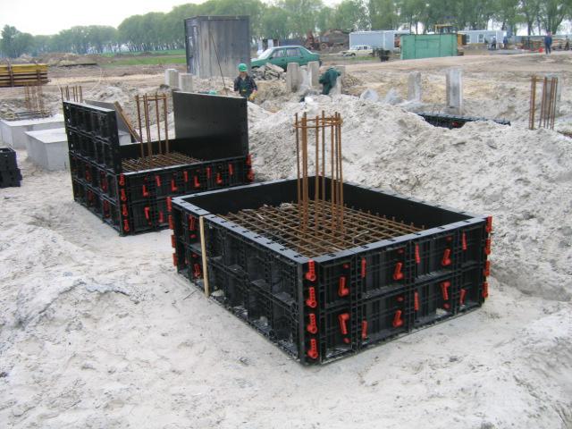 CalizaUsa's tweet photo. #Geopanel: system of ABS plastic modular formwork. completely reusable, lightweight and easy to assemble. http://t.co/pOoMD5mlMq
