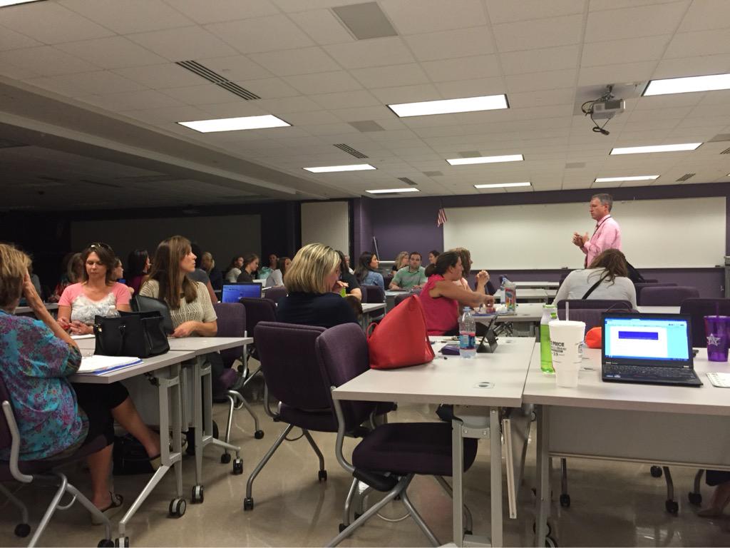 jclambert33's tweet image. Discussing #googlereadandwrite with our OSS teams @robbiegrimes thank you @anneolsonbell @rinehartsped