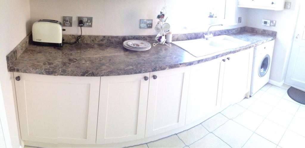 TGJoinery's tweet photo. Kitchen just finished http://t.co/uVravducT3