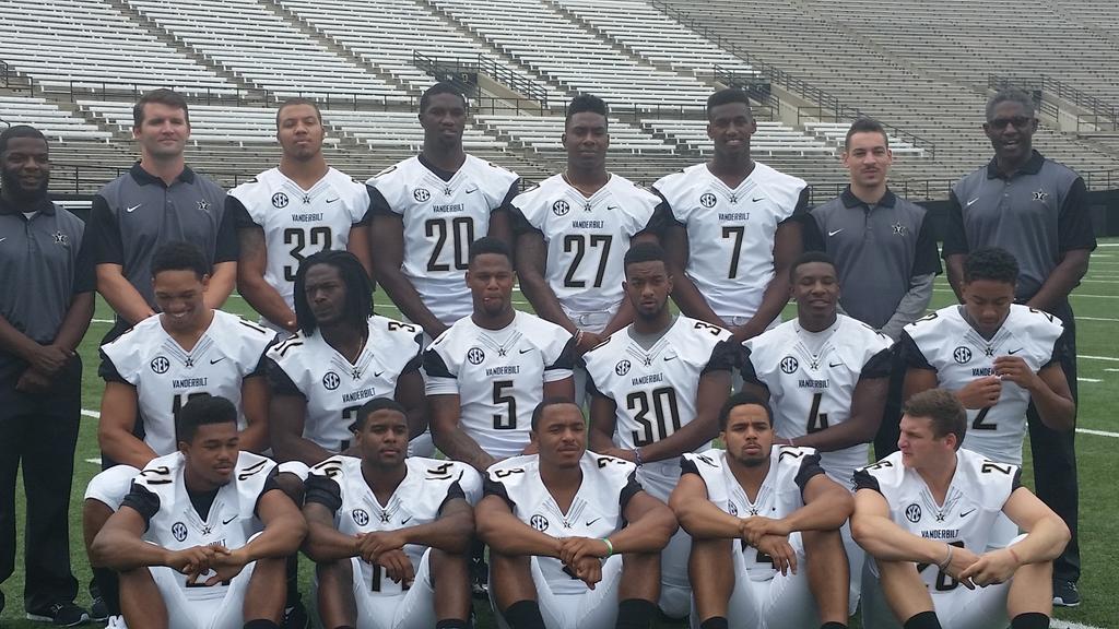 VandyFootball's tweet photo. Picture day! http://t.co/LUEqnPRA7J