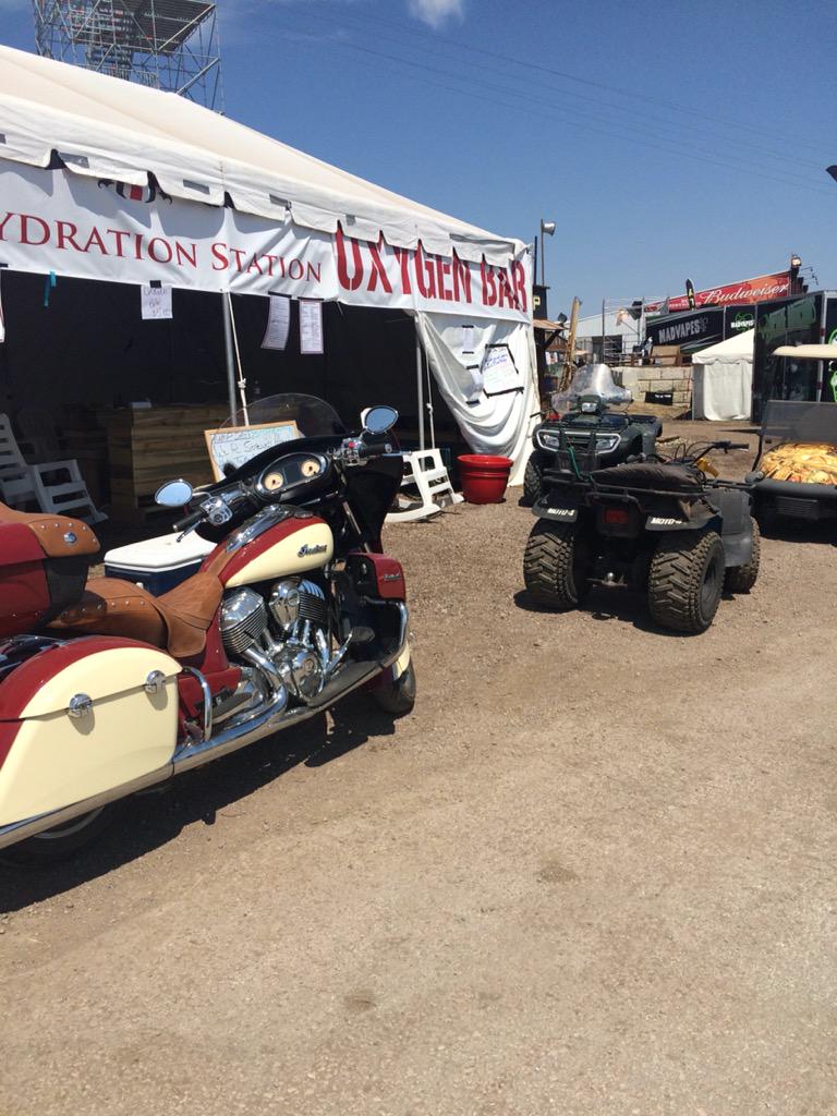 resurrectionrm's tweet photo. We love being busy! @TheChip @BrentJamesMusic #hangovercure #oxygenbar #ivhydration #sturgis #bestpartyanywhere http://t.co/FnLOLo8WCO