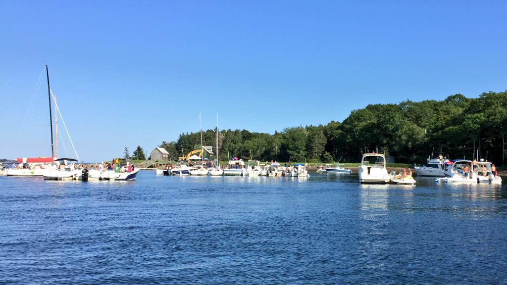 Inaugural Indian Point raft up hosted by <a href="/MahoneMarine/">Mahone Marine</a>. Great weather, great time. Definitely back next year!