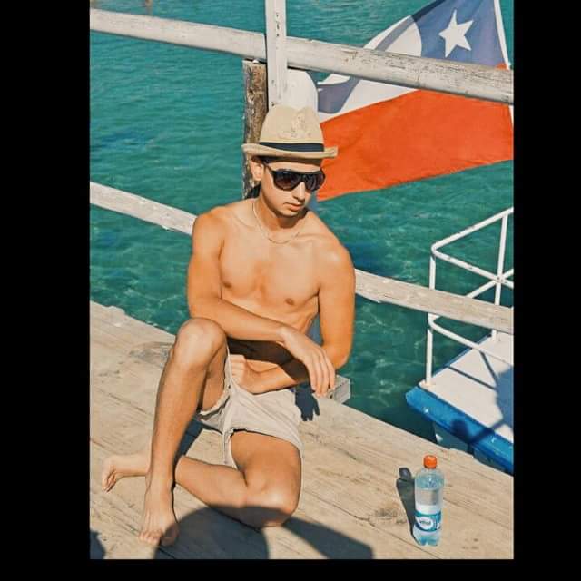 FermasterRf's tweet image. Fue el verano y lo extraño.