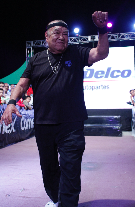 luchalibreaaa's tweet photo. #BitAAAcora: El adiós de Pepe Casas en #TriplemaniaXXIII
=> http://t.co/eiWfgShgpG http://t.co/YL8hufkHOg