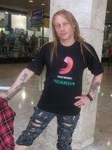 PartnerSony's tweet image. Mekron nosso novo contratado nosso novo astro do rock mundial