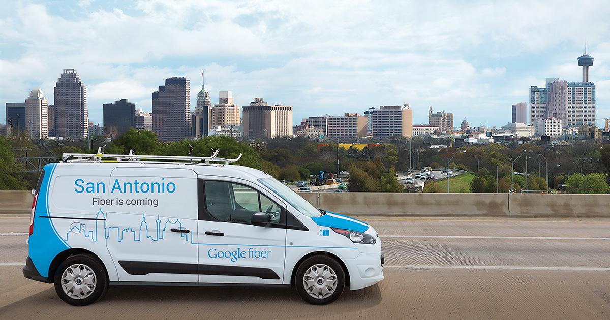 fancyshowtech's tweet photo. Google Fiber Announces Plans to Expand to San Antonio http://t.co/RaHWdRKPt4 #gigabitinternet #fiber http://t.co/VghyZz6EyH