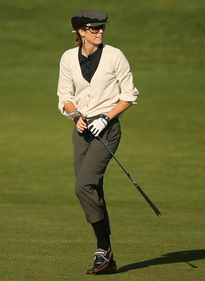 Happy 34th birthday to the one and only Anna Rawson! Congratulations 