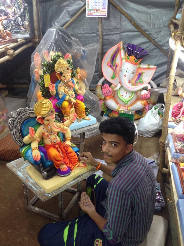 Gaynz75's tweet photo. Ganpati festival soon 🙏💖✨ getting ready for this In Mumbai x http://t.co/feJVJUbBHp