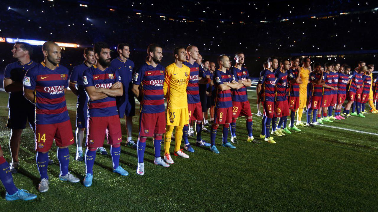 Fc Barcelona Photos Fc Barcelona 15 16 In Pictures Full Photogallery Http T Co Nwihdxxe2l Fcblive Gamper50 Http T Co Zoxizyewme Twitter