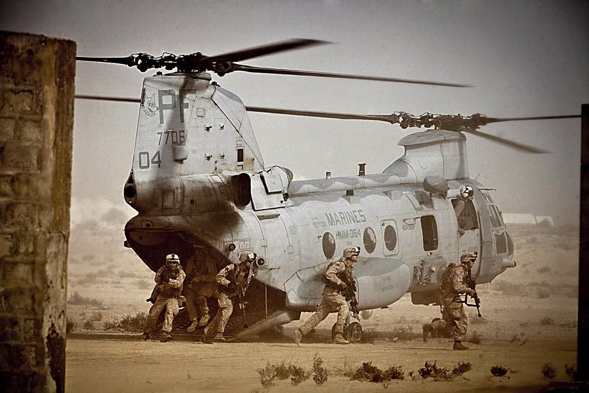 USMarineCorps's tweet photo. After 51 years of assault support and Marine transport, the CH-46 has taken its final flight. Semper Fi, Phrog. http://t.co/tiDh01k2Qv