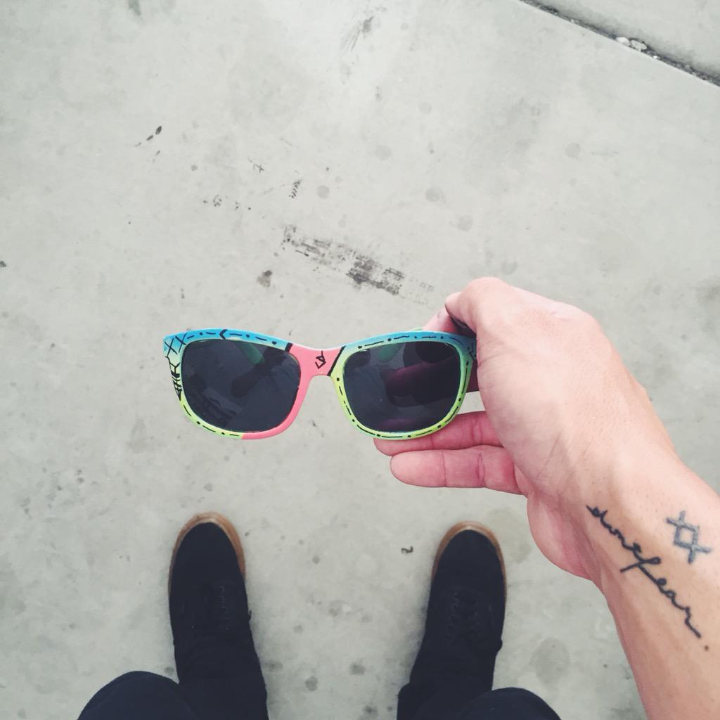 Iamsloth's tweet photo. Painted some custom @vacaysunglasses today. 👉🏼 WHO WANTS THEM?! RT and Fav ill pick someone special 😎 http://t.co/KuPmHPnuak