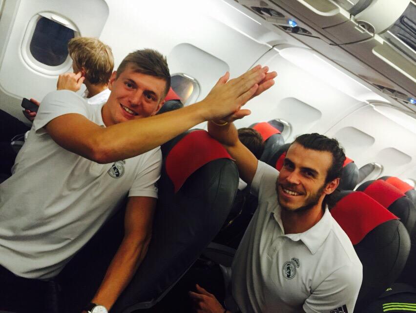 ToniKroos's tweet photo. This looks better my friend @GarethBale11 ! 😉 http://t.co/5EeqxhHO1U