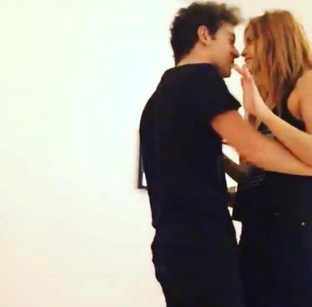 tini_mariya's tweet photo. No tengo otro palabra que Ruggelaria para siempre 😍❤️😍❤️ @kndmolfese @_ruggero http://t.co/T0KIA8bLGN