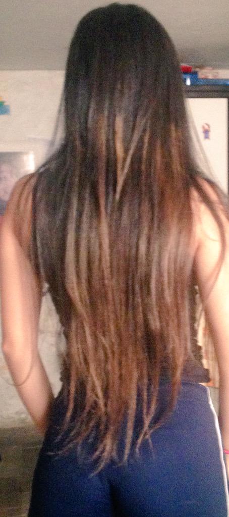 kelmacristina_'s tweet image. Ahhhhhhhh o cabelo 😍 #0filtro #tagrande