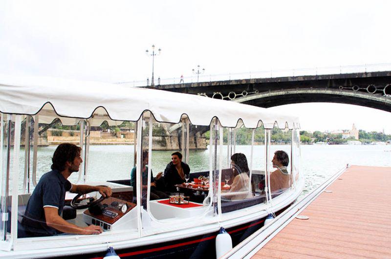 guadaluxe's tweet photo. Disfruta de un #almuerzo con nosotros y conoce #Sevilla en 360º. ¡Anímate! http://t.co/HUQUcK9MAS