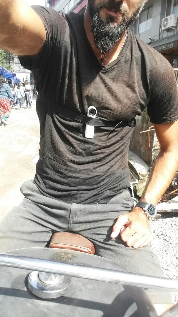 Here's lookin at you Re #htc