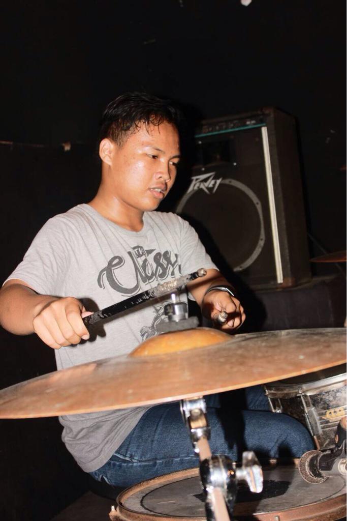 Feels Band tweet media