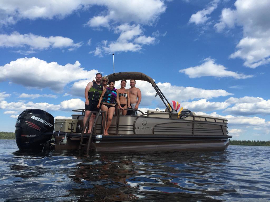 BBodnarchuk's tweet photo. Great time at the lake with Adam and Brittany, Danielle and Erik and my bride! http://t.co/yPOWETRp2A