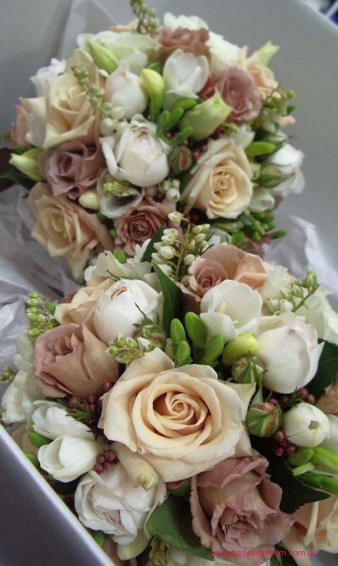 Beige and brown roses?? Yep, we can provide those beauties!!!! #mrscustomweddingflowers   instagram.com/p/6B6bswp5I3/