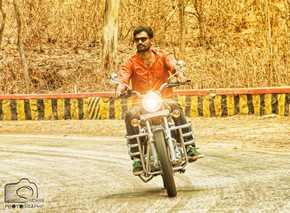 SudhirMudrady's tweet image. All the best @Sunil_HC_Gowda for your first movie #Maley as a actor. 
@cineloka @Rchandrumovies @StylishstarPrem