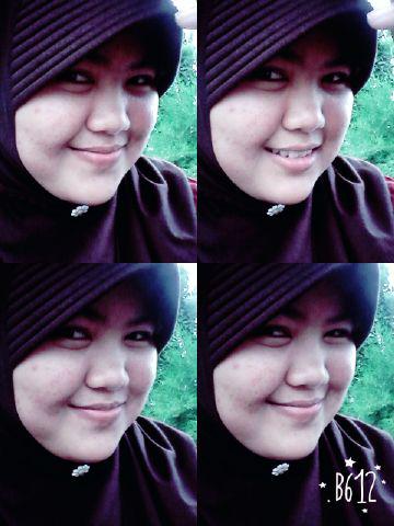 OktavianiOctha's tweet photo. Whaha http://t.co/YwRY9X4WTB