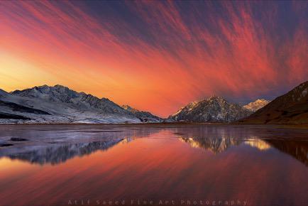 liferator's tweet photo. Shandur lake and its stunning moment http://t.co/6YkUvUX6Ux