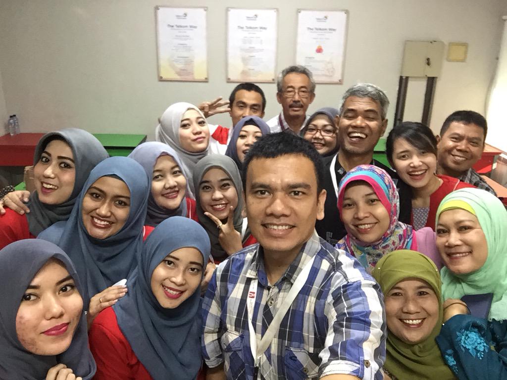 nowfrial's tweet photo. Have a good #JamboreSocmed to all Warriors and warmest regards  from Plasa COC Training at Slipi.. 👍 http://t.co/ARERrevprY