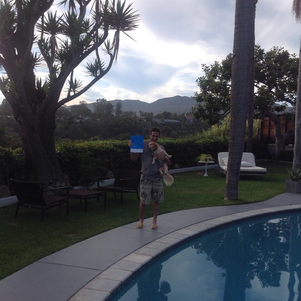 MadelineTomko's tweet photo. Dan Fawcett went #Solar 
#HappySolarFaces :)

#NRGHomeSolar http://t.co/cgmnoV1Gn0