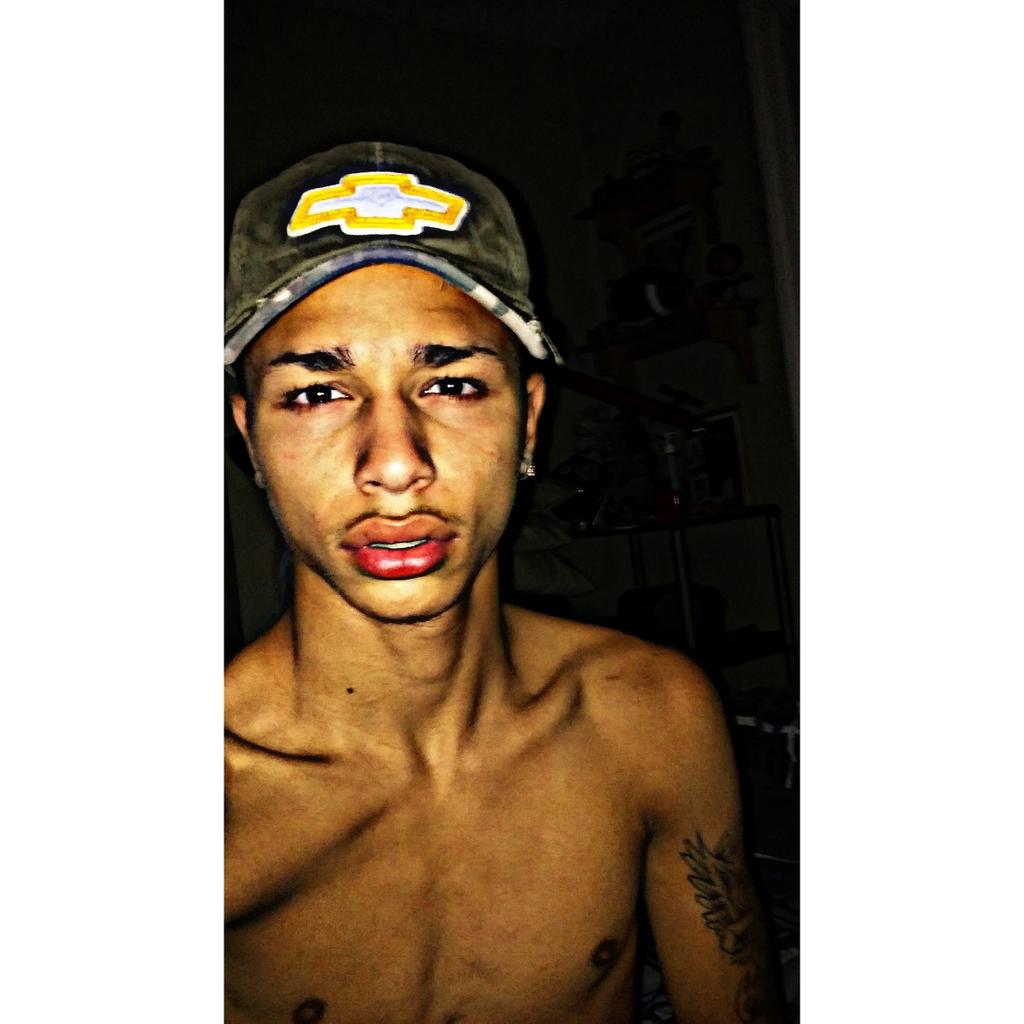 ave_267's tweet photo. 🔋🔋🔋 http://t.co/AMwcdycF7Z