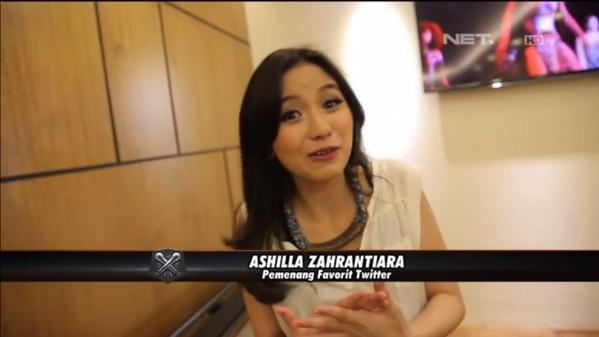 SHIVERS_INDN's tweet photo. Ashilla Zahrantiara 'pemenang favorit twitter celebrity lipsync combat net' #NETCLC_Ashilla @NetCLC @ashillazhrtiara http://t.co/FPcouBWhWY
