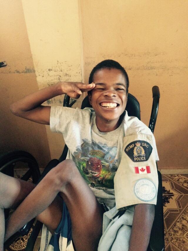 AnthonyOlusola's tweet photo. Salute to @weareholyfamily @saskatooncath for your donations and being present with us by sending your youth to Haiti http://t.co/7S7YGR1xOg