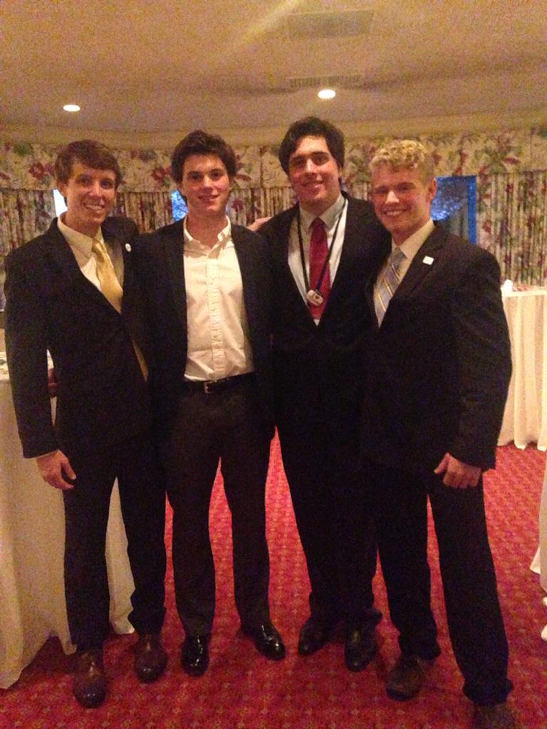 CalebFranz's tweet photo. The best in politics. And maple syrup... @ThomasHern4 @_JoshParker_ @MattDallas95 #HSCon2015 http://t.co/75LYVCHG8w