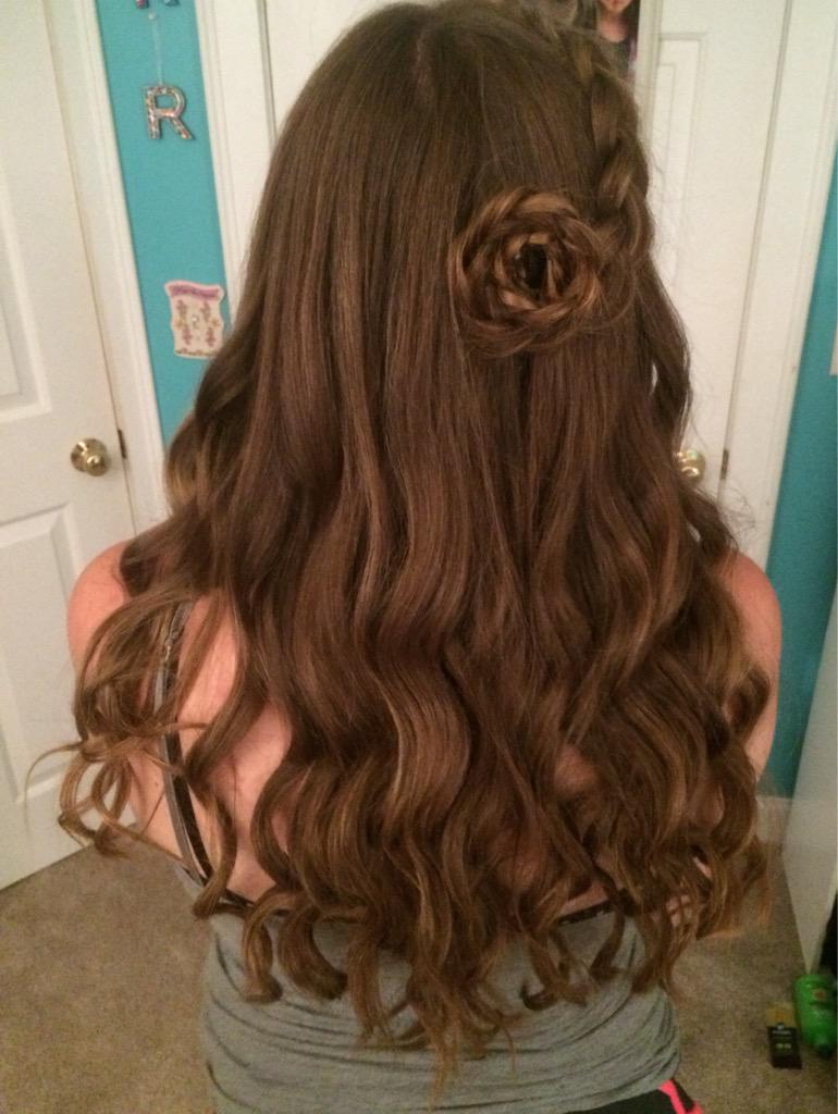 emmbeann's tweet photo. Soooo I did Tabby's hair... http://t.co/DrVvyXM2Lt